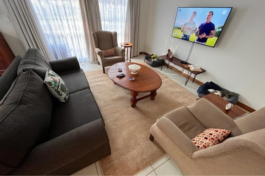 8 Bedroom Property for Sale in Broederstroom North West